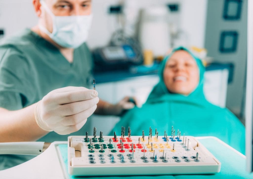 Should I Get a Dental Implant or a Bridge? Let’s Compare
