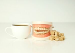 Brushing daily but still have yellow teeth? Coffee, tea, and habits could be the reason. Learn how to keep your smile white without giving up your favourites.